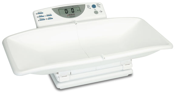 Detecto 8440 - Pediatric Digital Scale, 44 lb x 1/2 oz / 20 kg x 10 g, Weighing Tray